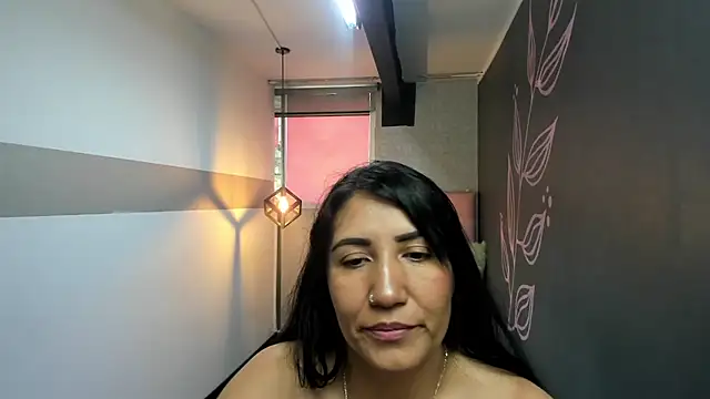 Snapshot of GiaFox_ chatting on March 17, 12:25 pm GiaFox online show from March 17, 12:25 pm