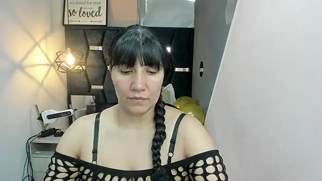 GiaFox  online show from November 17, 1:26 pm