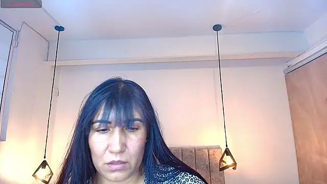 GiaFox  online show from May 8, 8:45 pm