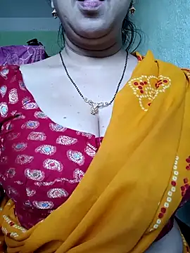 Snapshot of Rosy-B chatting on November 28, 9:53 am Rosy-B online show from November 28, 9:53 am