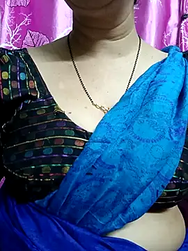 Snapshot of Rosy-B chatting on March 7, 9:48 pm Rosy-B online show from March 7, 9:48 pm