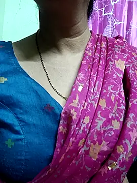 Rosy-B online show from February 5, 9:32 pm