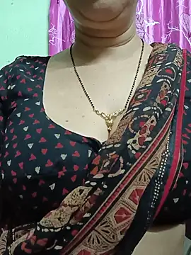 Rosy-B online show from May 13, 9:55 pm