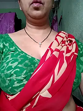 Snapshot of Rosy-B chatting on October 17, 12:36 am Rosy-B online show from October 17, 12:36 am