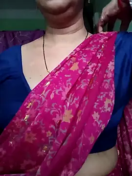 Snapshot of Rosy-B chatting on March 17, 12:32 am Rosy-B online show from March 17, 12:32 am