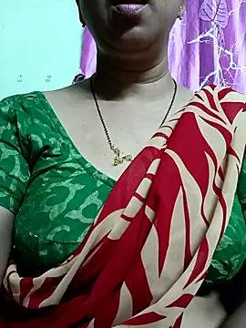 Snapshot of Rosy-B chatting on September 12, 9:25 pm Rosy-B online show from September 12, 9:25 pm
