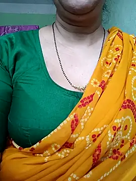 Snapshot of Rosy-B chatting on March 20, 9:48 am Rosy-B online show from March 20, 9:48 am