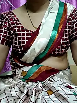 Snapshot of Rosy-B chatting on March 20, 9:46 pm Rosy-B online show from March 20, 9:46 pm