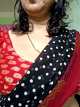 Snapshot of Rosy-B chatting on September 15, 9:43 am Rosy-B online show from September 15, 9:43 am
