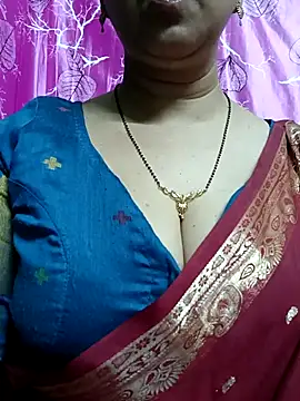 Snapshot of Rosy-B chatting on March 2, 6:24 pm Rosy-B online show from March 2, 6:24 pm