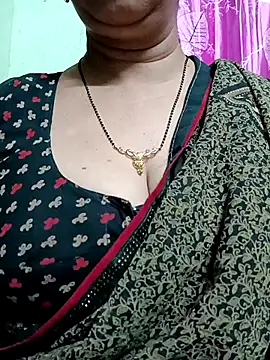 Rosy-B online show from December 19, 9:28 pm