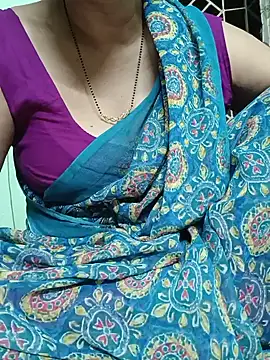 Rosy-B online show from July 6, 3:25 pm