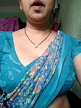 Snapshot of Rosy-B chatting on October 16, 12:41 am Rosy-B online show from October 16, 12:41 am