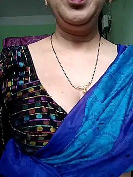 Snapshot of Rosy-B chatting on March 18, 12:51 am Rosy-B online show from March 18, 12:51 am