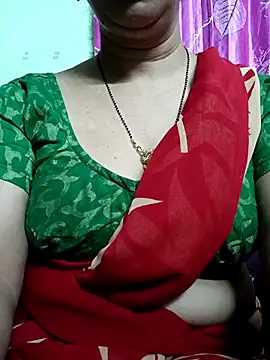 Rosy-B online show from April 28, 9:52 pm
