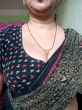 Snapshot of Rosy-B chatting on September 23, 9:38 am Rosy-B online show from September 23, 9:38 am