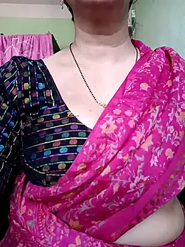 Snapshot of Rosy-B chatting on March 7, 9:51 am Rosy-B online show from March 7, 9:51 am
