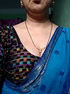 Snapshot of Rosy-B chatting on November 16, 12:37 am Rosy-B online show from November 16, 12:37 am