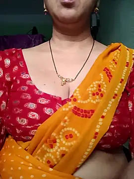 Snapshot of Rosy-B chatting on December 1, 12:44 am Rosy-B online show from December 1, 12:44 am