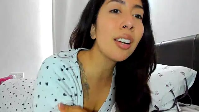 LorenaAnderson online show from September 13, 9:42 am