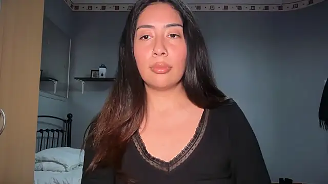 LorenaAnderson online show from April 23, 8:54 pm