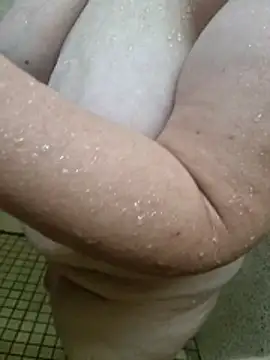 Off the Lesh online show from April 14, 6:24 pm