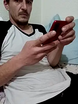 Snapshot of mayk18cm chatting on February 24, 7:26 pm mayk18cm online show from February 24, 7:26 pm