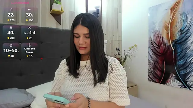 Sara Johnsonn online show from January 30, 7:37 pm