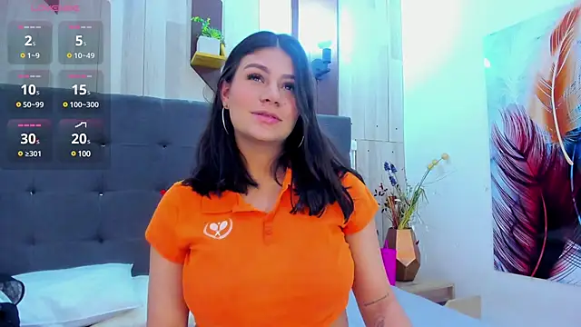Sara Johnsonn online show from January 24, 7:28 pm