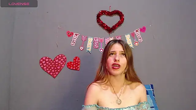 blue violette  online show from February 24, 4:26 pm