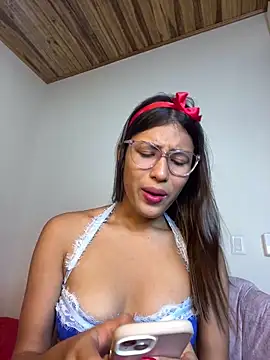 Valentinabaker online show from February 12, 8:27 am