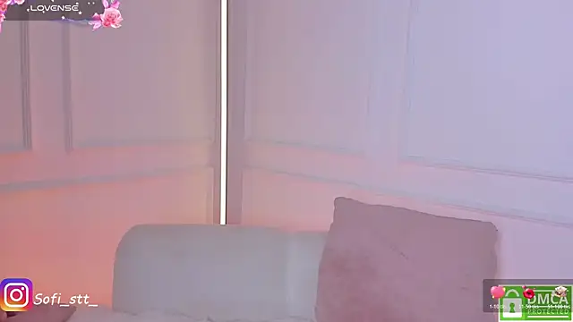 Snapshot of SofiScott_ chatting on July 27, 12:28 am SofiScott online show from July 27, 12:28 am