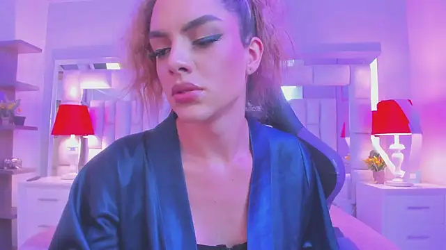 mariiahneedles online show from March 8, 1:44 am