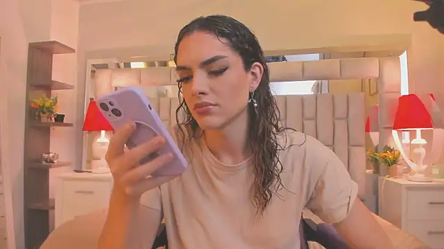 mariiahneedles online show from February 17, 10:51 pm