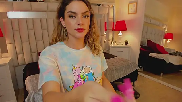 mariiahneedles online show from February 15, 4:36 am