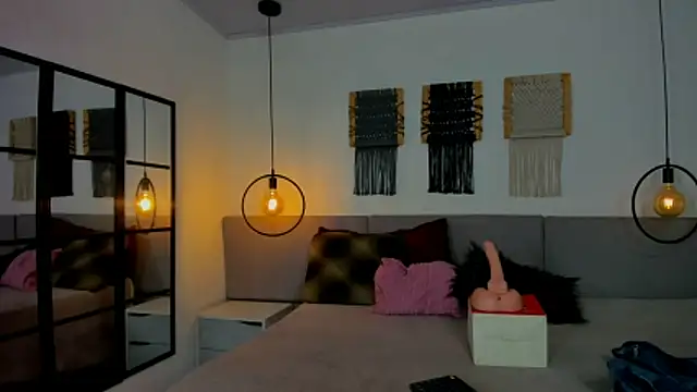 Sweet camille online show from April 13, 2:26 am