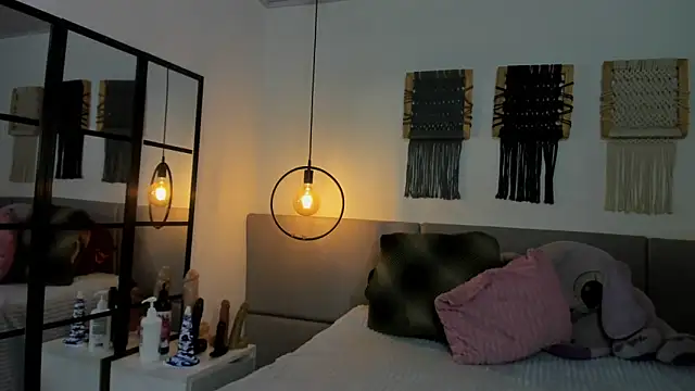 Sweet camille online show from March 14, 2:28 am