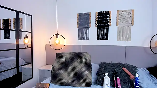 Sweet camille online show from November 6, 2:37 am