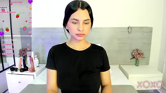 Snapshot of DulceColeman chatting on June 10, 11:22 am DulceColeman online show from June 10, 11:22 am