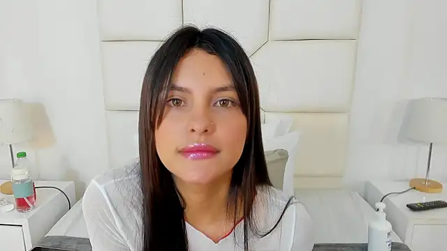 DulceColeman online show from March 28, 11:22 am