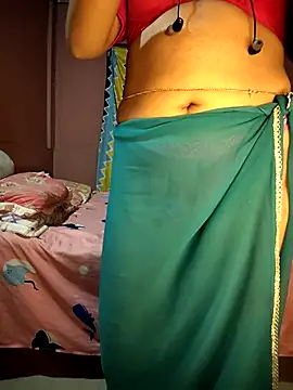 Snapshot of Flirtandfuck0 chatting on October 17, 6:32 pm Flirtandfuck0 online show from October 17, 6:32 pm