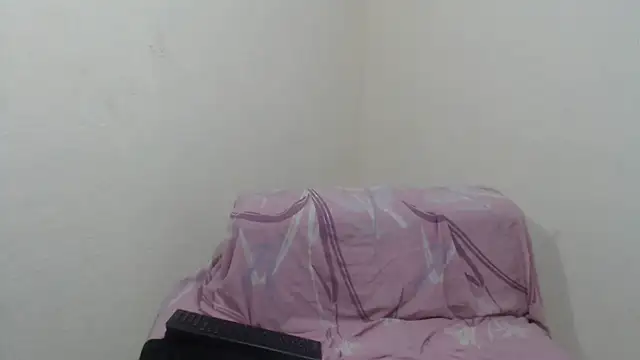 Snapshot of spicycouplex chatting on January 17, 6:26 am spicycouplex online show from January 17, 6:26 am