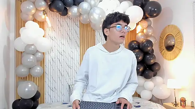 billie jr online show from September 10, 4:33 am