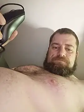 machobear87 online show from January 13, 11:19 pm