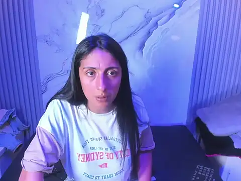 Snapshot of Cameron_cutte chatting on February 27, 3:18 am Cameron cutte online show from February 27, 3:18 am