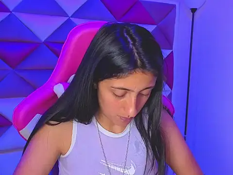 Cameron cutte online show from November 5, 8:12 pm