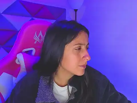 Cameron cutte online show from December 3, 3:07 am