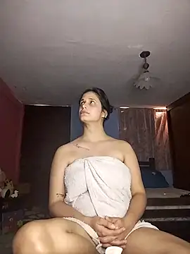 Catalinacandela online show from March 26, 7:01 pm