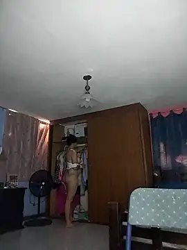 Catalinacandela online show from March 10, 7:51 pm