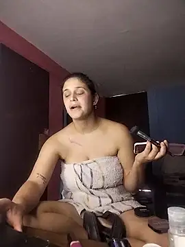 Catalinacandela online show from April 30, 6:26 pm